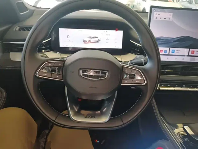 Geely Xingrui — Фото автомобиля 10