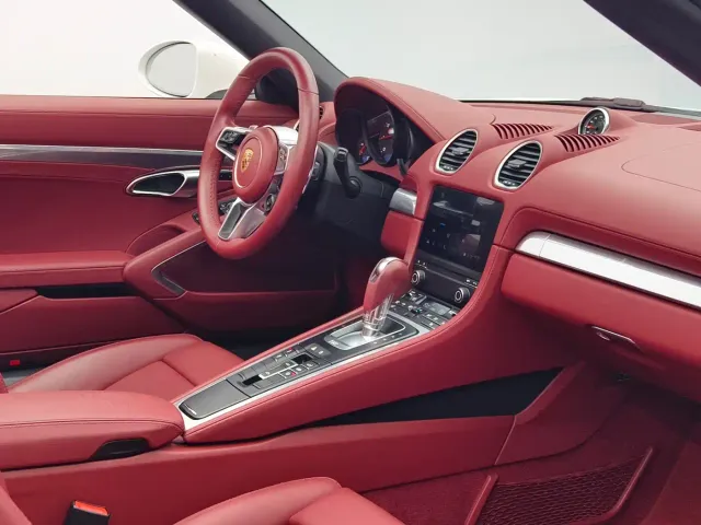 Porsche 718 — Фото автомобиля 14