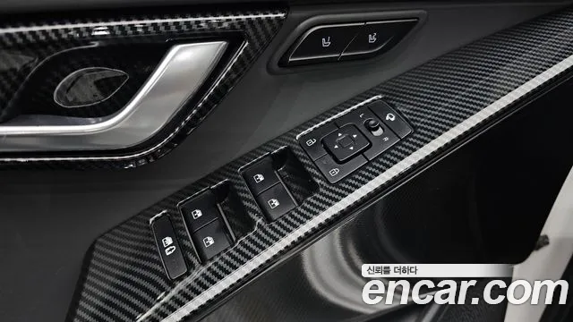 Kia Niro The All New — Фото автомобиля 30