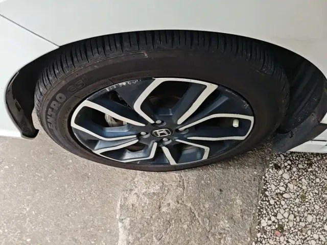 Honda LIFE 2021 1.5L CVT SPORT Heartbeat Edition — Фото автомобиля 22