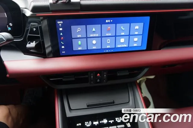 Porsche Macan — Фото автомобиля 11