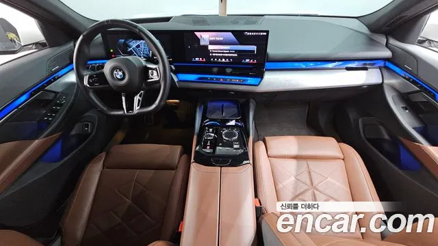 BMW 5-Series 5 серия (G60) 530i xDrive M Sport — Фото автомобиля 7