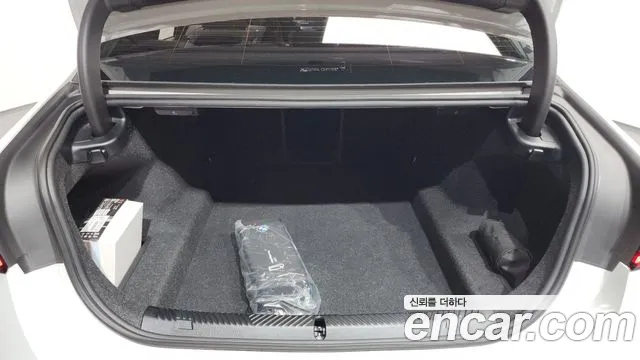 BMW 5-Series 5 серия (G60) 530i xDrive M Sport — Фото автомобиля 16