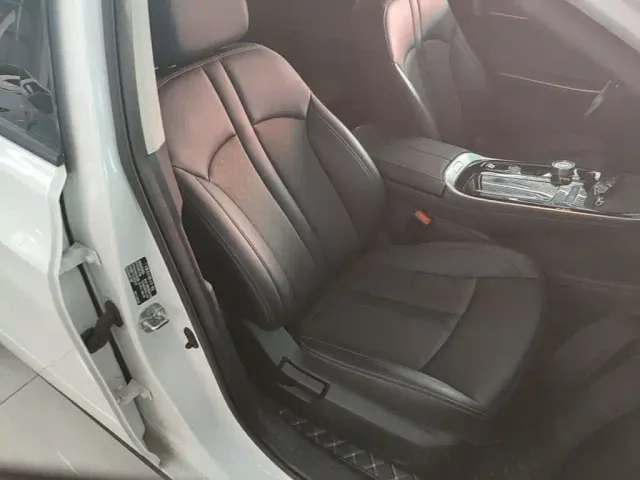 GAC Aion S — Фото автомобиля 24