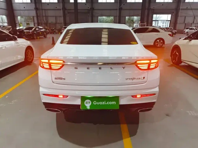 Geely Xingrui — Фото автомобиля 5