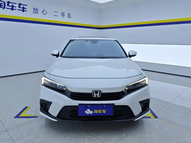 Honda Civic — Фото автомобиля 2
