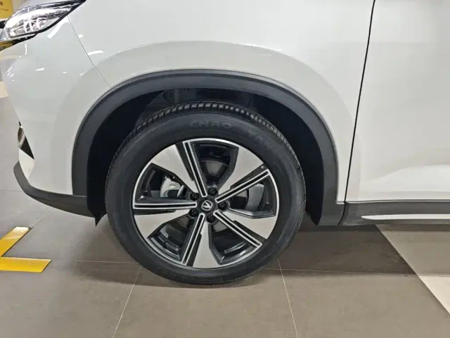 Changan CS75 — Фото автомобиля 22