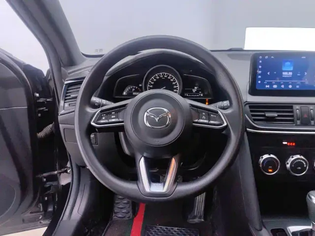 Mazda CX-4 — Фото автомобиля 15