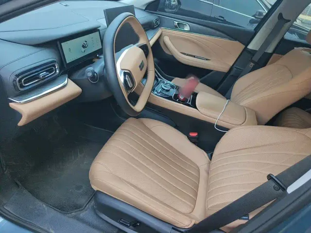 Geely Galaxy Stellar 6 — Фото автомобиля 7
