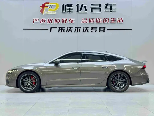 Audi A7 — Фото автомобиля 2
