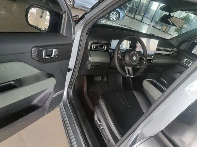Baojun Yep Plus — Фото автомобиля 15