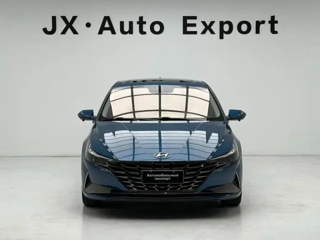 Hyundai Elantra — Фото автомобиля 2
