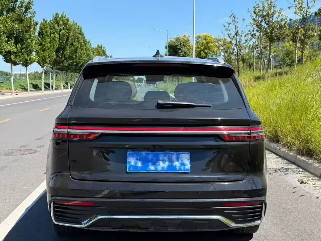 Geely Xingyue L — Фото автомобиля 8