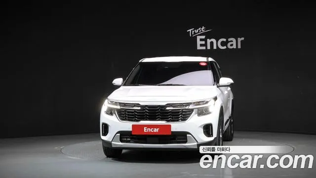 Kia Seltos — Фото автомобиля 3