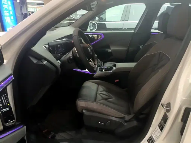 BMW X3 — Фото автомобиля 14
