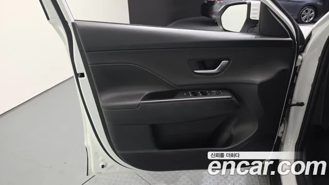 Hyundai Kona — Фото автомобиля 13