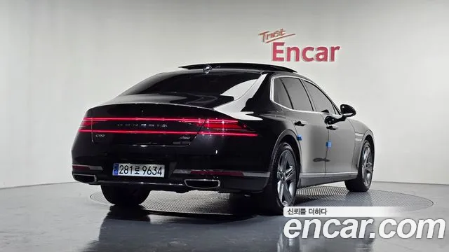 Genesis G90 Бензин 3.5 турбо AWD — Фото автомобиля 2