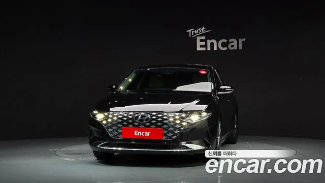 Hyundai Grandeur Новый Grandeur IG — Фото автомобиля 3