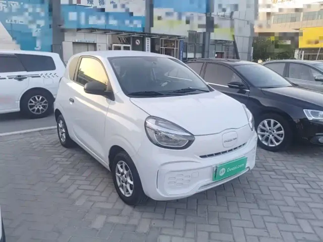 Roewe Clever — Фото автомобиля 3