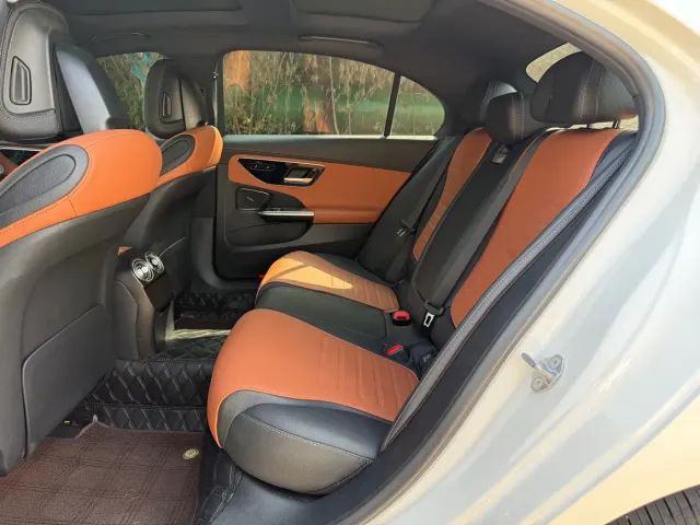 Mercedes-Benz C-Class — Фото автомобиля 13