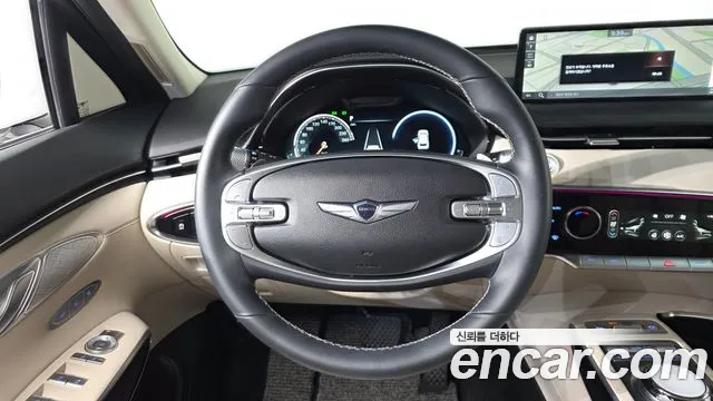 Genesis GV70 — Фото автомобиля 19