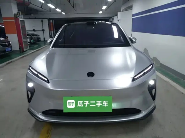 Nio ET5 Touring — Фото автомобиля 2