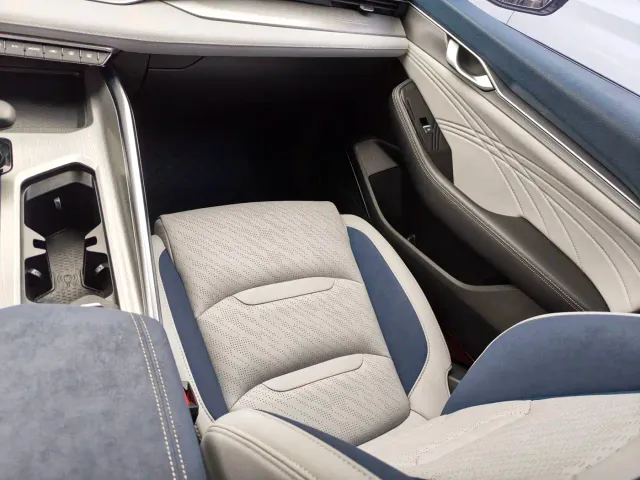 Geely Xingrui — Фото автомобиля 8