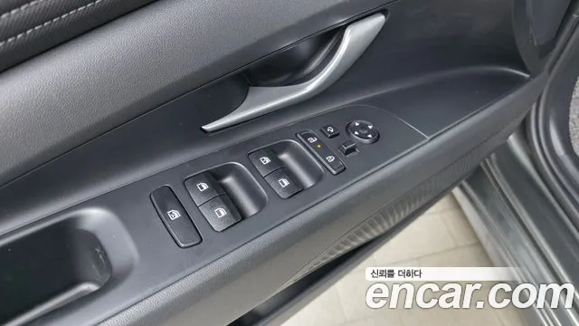 Hyundai Avante CN7 — Фото автомобиля 18