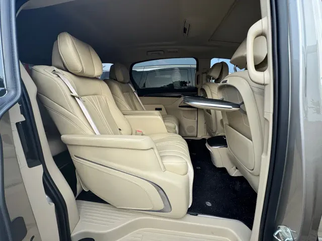 Buick Buick GL8 2023 ES Landmaster Exclusive — Фото автомобиля 23