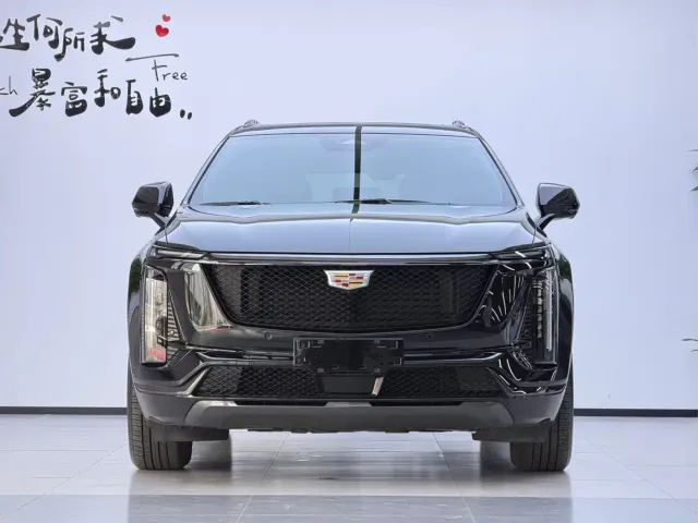Cadillac XT5 — Фото автомобиля 2