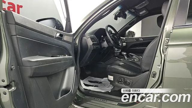 KG_Mobility_Ssangyong Rexton Новый Rexton Sport Дизель 2.2 4WD — Фото автомобиля 10