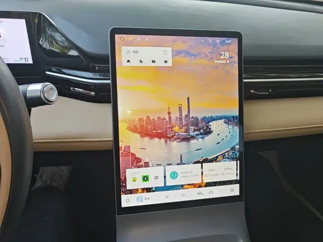 Geely Galaxy L6 — Фото автомобиля 12