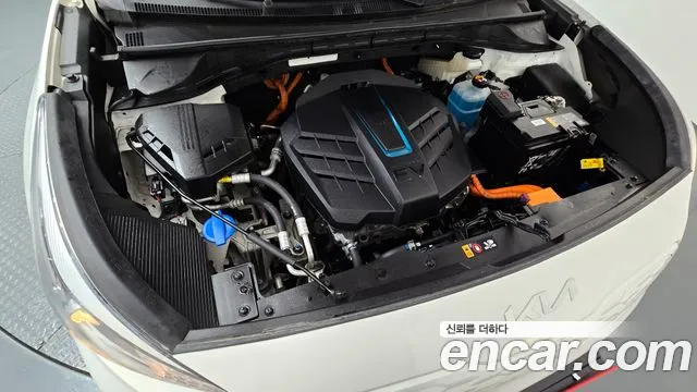 Kia Niro Niro Plus Light (Такси) — Фото автомобиля 6