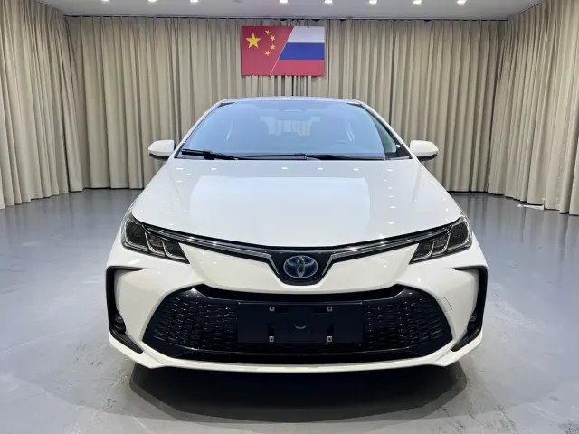 Toyota Corolla — Фото автомобиля 2