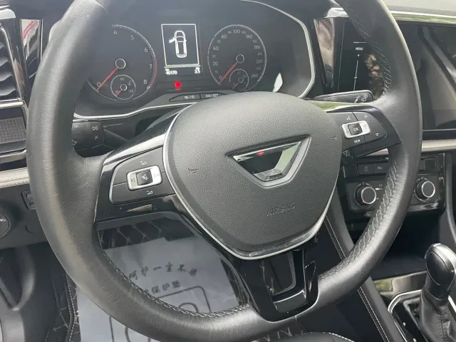 Jetta VS7 — Фото автомобиля 14