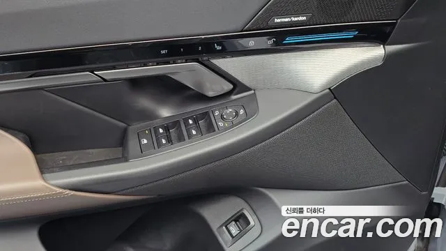 BMW 5-Series — Фото автомобиля 19