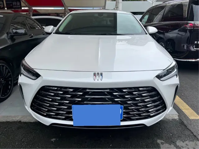 Buick Regal — Фото автомобиля 2