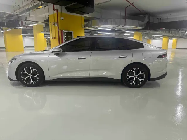 Changan Qiyuan A06 — Фото автомобиля 5