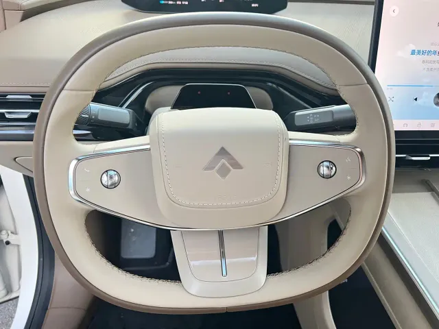 GAC Hyptec HT — Фото автомобиля 25