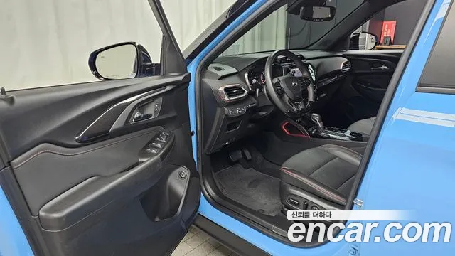 Chevrolet Trailblazer — Фото автомобиля 10