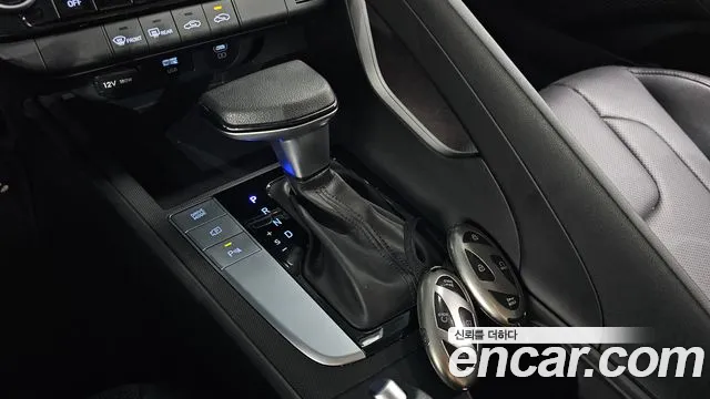 Hyundai AVANTE Новый Avante (CN7) — Фото автомобиля 9