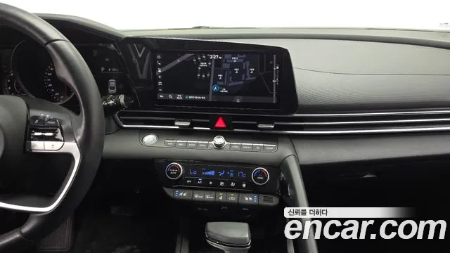 Hyundai Avante CN7 — Фото автомобиля 14