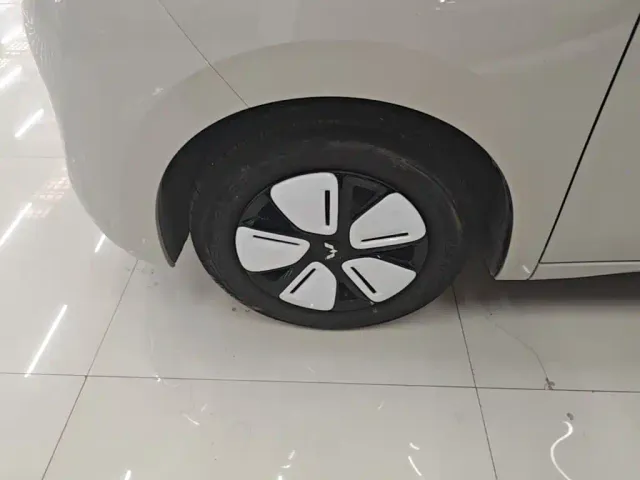 Wuling Hongguang Mini EV — Фото автомобиля 22
