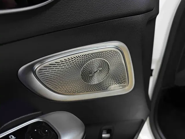 Mercedes-Benz C-Class — Фото автомобиля 9