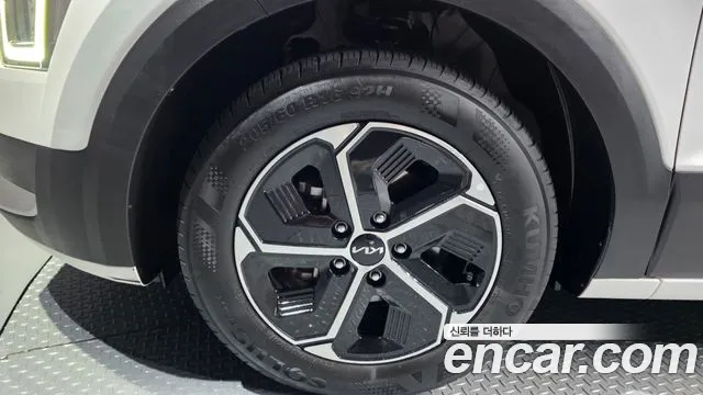 Kia Niro The All New Niro — Фото автомобиля 5