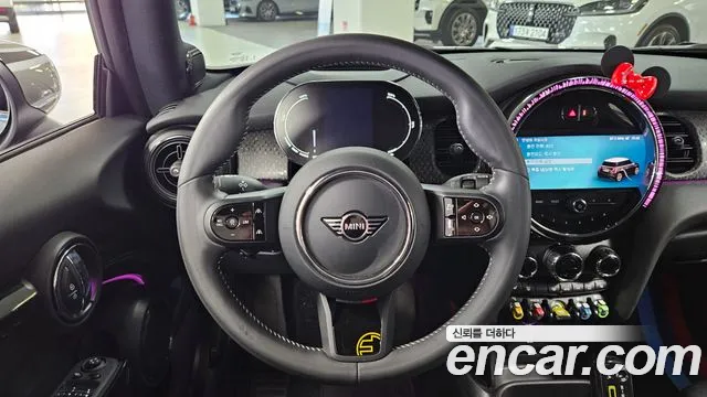 MINI Cooper Cooper Electric — Фото автомобиля 14
