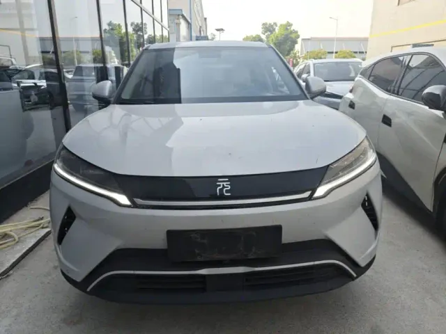 BYD Yuan UP — Фото автомобиля 2