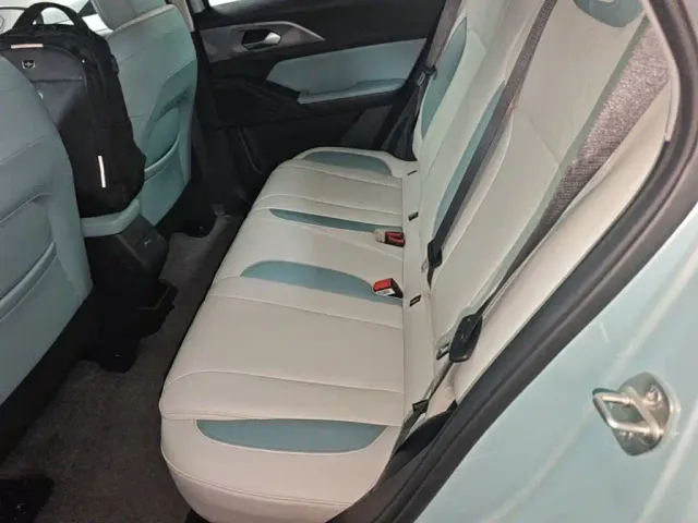 Geely Geometry E Firefly — Фото автомобиля 16