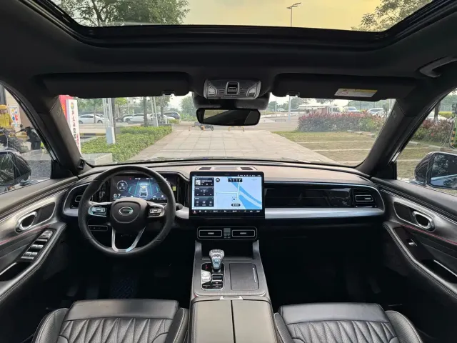 GAC Trumpchi GS8 — Фото автомобиля 7