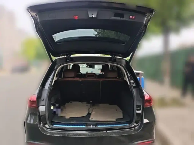 Mercedes-Benz GLE-Class — Фото автомобиля 9